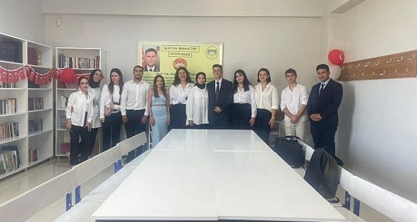 Hatay’da şehidin adının yaşayacağı kütüphaneye Gölcük Belediyesi’nden destek.