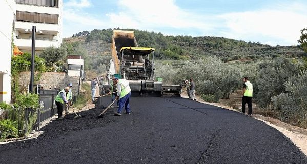 Mudanya’da yollar yenileniyor.