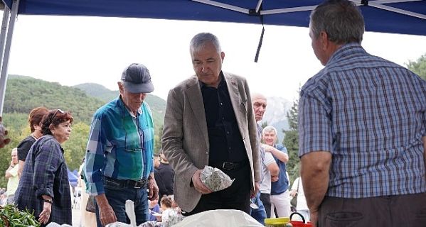 Kemalpaşa’da 9’uncu Dereköy Bal Festivali Gerçekleşti