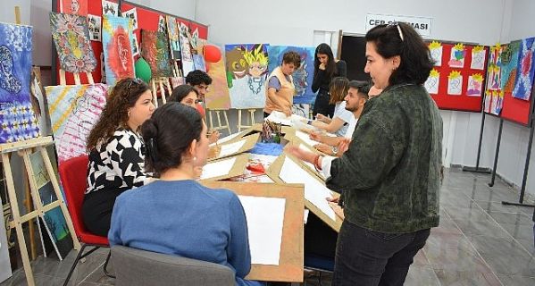 Öğrenciler karakalem sanatıyla buluştu
