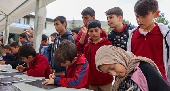 Selçuklu Sanat ve Tasarım Atölyesi Yeni Döneme Sızmalı Öğrencilerle Merhaba Dedi