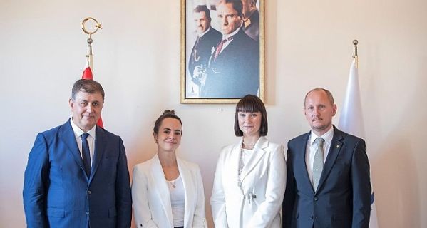 Ukrayna ile İzmir arasında iş birliği köprüsü