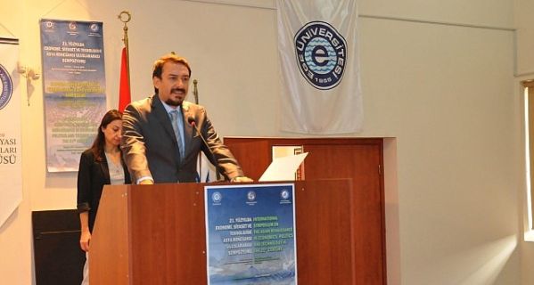 EÜ’de “21.Yüzyılda Ekonomi, Politika ve Teknolojide Asya Rönesansı” sempozyumu sona erdi