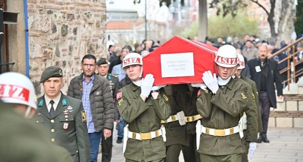 Kore Gazisi Özkan Sonsuzluğa Uğurlandı