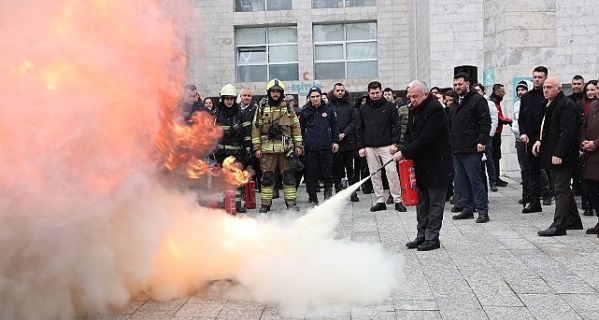 Nilüfer Belediyesi’nde yangın tatbikatı