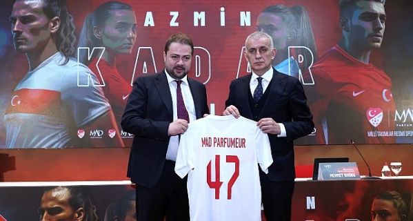 Ay-Yıldızlıların Azmi Kadar Kalıcı Parfümler Yolda!