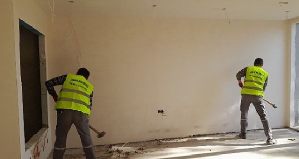 Çıralı’da kaçak yapıya geçit yok