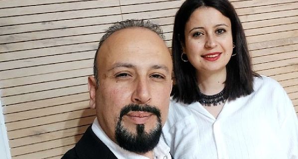 Eşiyle birlikte stüdyoya girecek