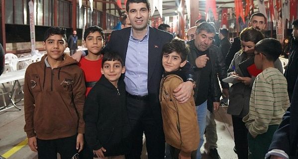 Gümüşpala iftar sofrasında bir araya geldi 