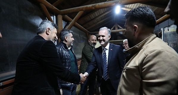 Hafız Halil İbrahim Baş yeniceköy mahallesi cemaatiyle buluştu 