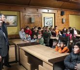 İlkokul Öğrencileri Başkan Sakarsu’yu Ziyaret Etti