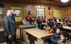 İlkokul Öğrencileri Başkan Sakarsu’yu Ziyaret Etti