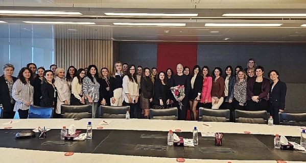 Polisan Holding, Kadınlar Günü’nde strateji danışmanı Suzan Bayazıt’ı ağırladı