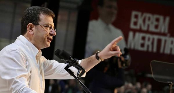 “Tencere Protestosu” Büyüyor: İmamoğlu’na Destek Sürüyor