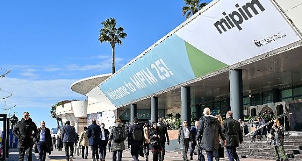 Türkiye, sektör temsilcileriyle MIPIM’de yerini aldı