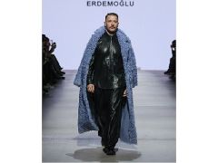 Ünlü modacı Emre Erdemoğlu’ndan Moskova Fashion Week’te Güçlü ve Zarif Bir Dokunuş