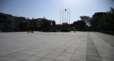 Atatürk Anıtı Yenilendi, Tören Alanı Güzelleşti