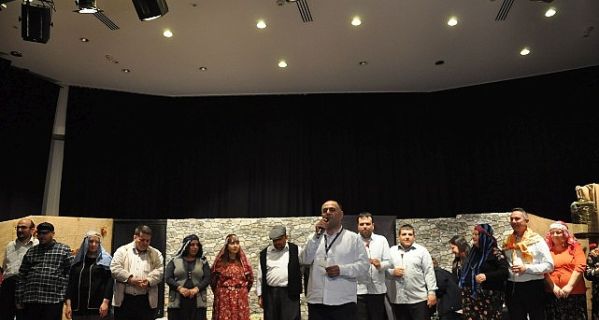 Ege Üniversitesi Toplum Ruh Sağlığı hastalarından tiyatro performansı