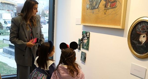 Geçmiş, şimdi ve geleceğe ışık tutan “Zamanın Kanatları” Çankaya’da