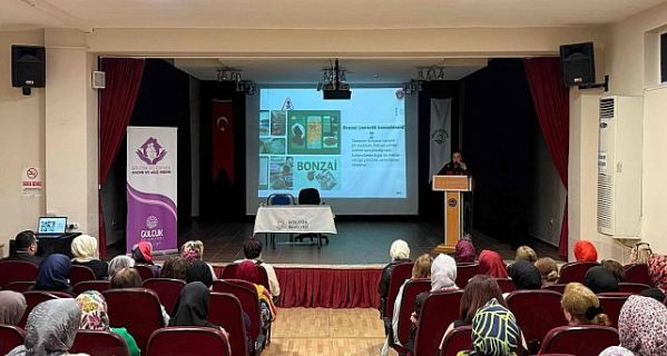 Gölcüklü Kadınlara ‘En İyi Narkotik Polisi: Anne’ Semineri