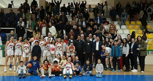 Körfez’in İncileri, play-off’ta saha avantajını kaptı
