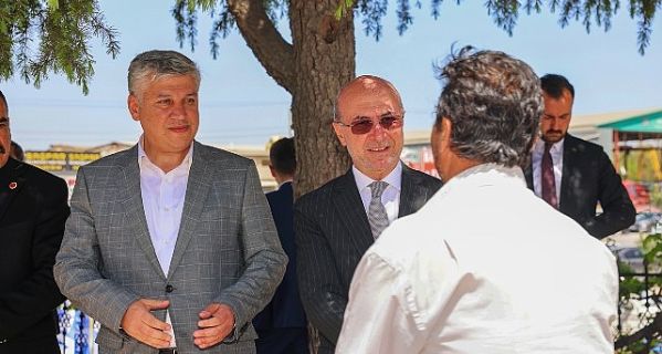 Başkan Pekyatırmacı Cuma Buluşmaları ile Gönüllere Dokunuyor