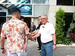 Başkan Topaloğlu’ndan öğrencilere motivasyon yemeği