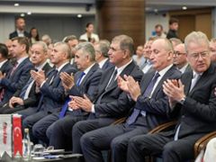 Başkan Tugay’dan kentsel dönüşüm için 6 maddelik çözüm önerisi