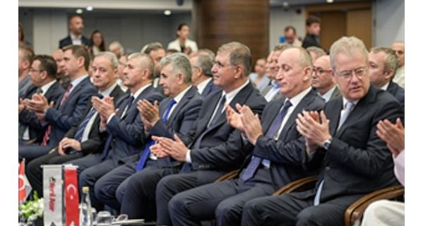 Başkan Tugay’dan kentsel dönüşüm için 6 maddelik çözüm önerisi