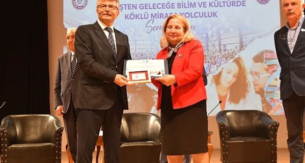 EÜ’nün duayen hocaları üniversitenin tarihini anlattı