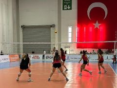 Festival Voleybol’da ilk ödüller verildi