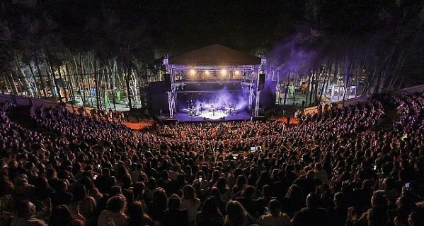 Paribu sponsorluğunda 2025 sezonu Açıkhava Konserleri başladı