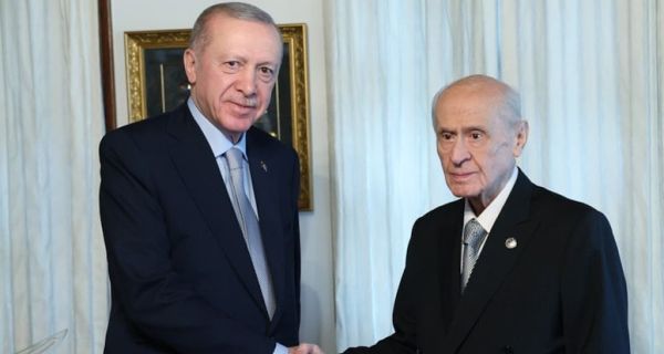 Bahçeli’nin çağrısına AKP’den ilk kez veto geldi!