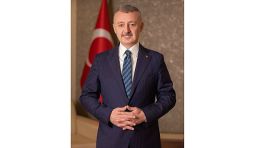 Başkan Büyükakın, Kurban Bayramı’nı kutladı: “Kurban, kalbin secdesi, gönlün Rabb’ine boyun eğişidir”