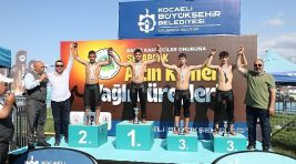 Başpehlivanlarda çeyrek finalistler belli oldu