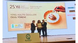 İzmir Büyükşehir Mükemmelliği Arayış Sempozyumu’ndan ödülle ayrıldı