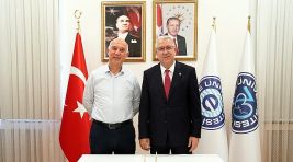 Karaciğer naklindeki önemli gelişmeler uluslararası kongrede tartışıldı